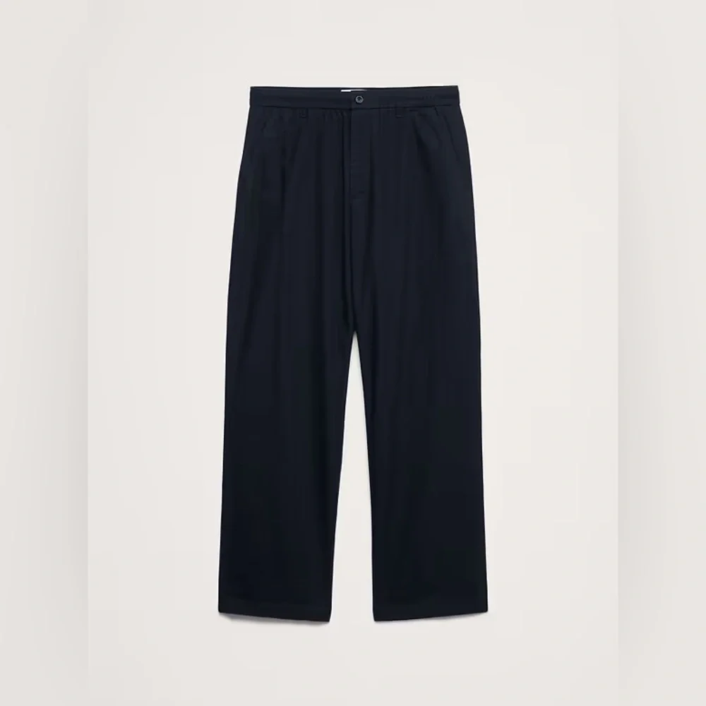 NWT! Banana Republic Weekender Relaxed Pull On Cotton Black Pant (#894808) 🖤